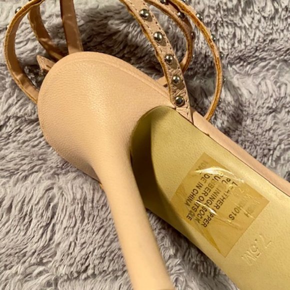 🌺 Steve Madden Wish blush ankle strap stud sandals - Picture 5 of 6